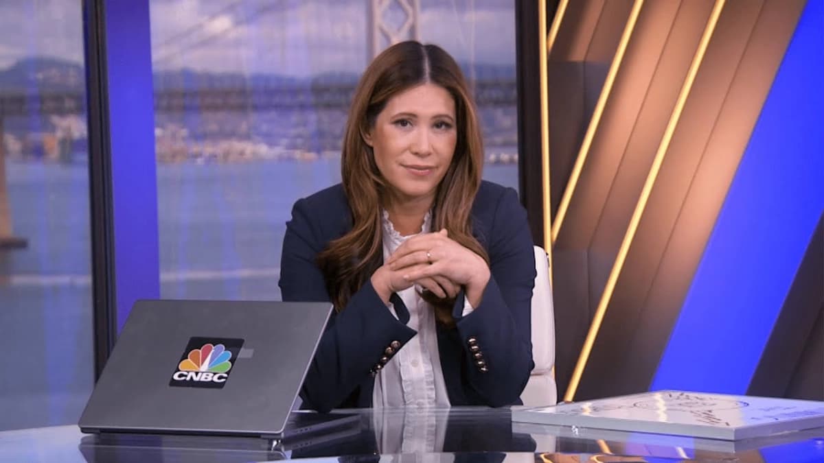 The AI Bubble: Insider Warnings, Google's Full Stack Play, and China's Unseen Threat to Nvidia