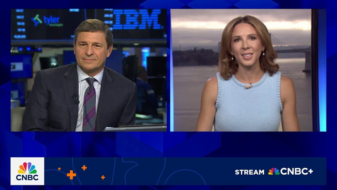 OpenAI's Global Gambit: Direct Sales Challenge Microsoft Partnership