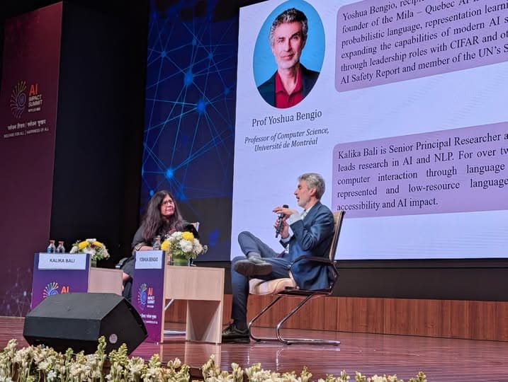 Two AI Godfathers Clash on Facebook Over Whether AI Should Have Goals