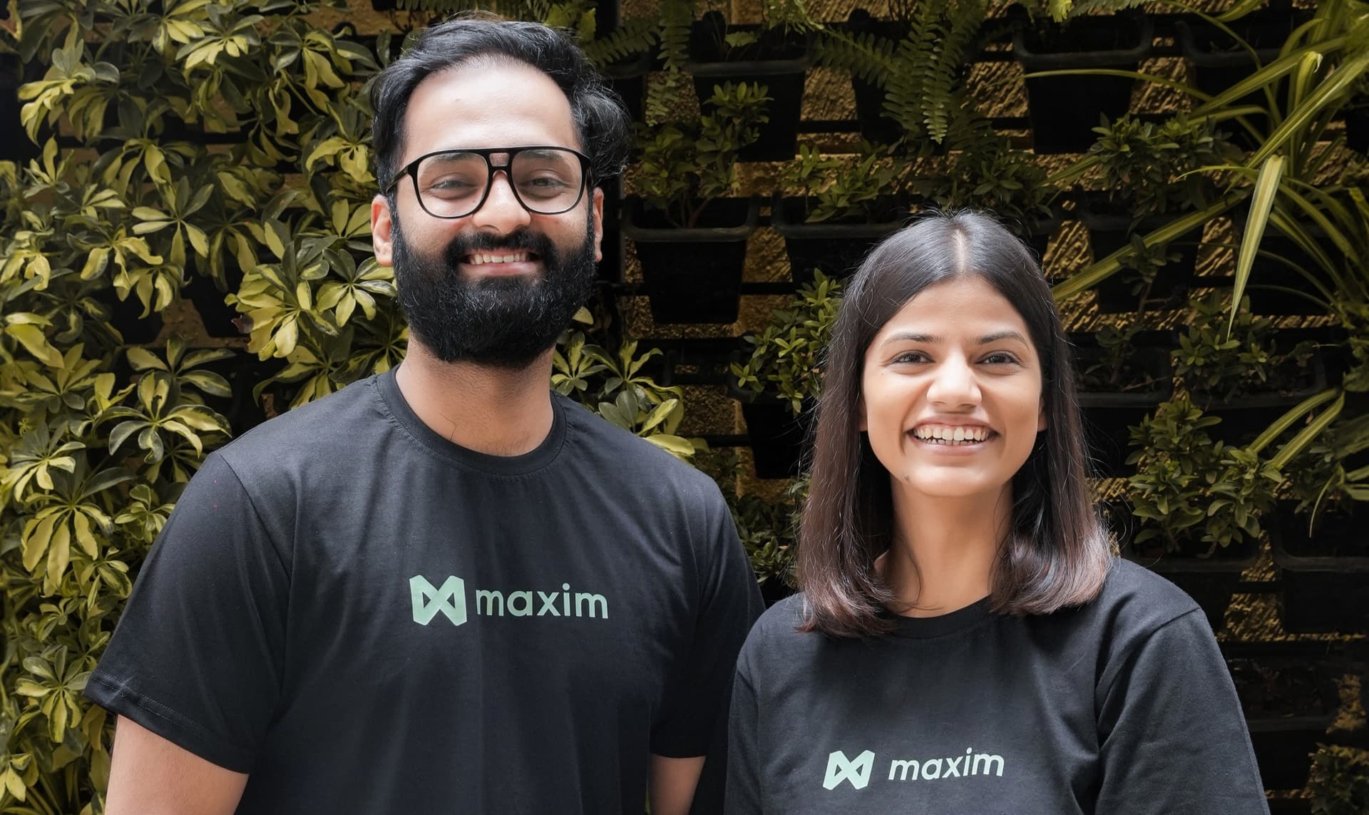 founders of Maxim AI, Akshay Deo and Vaibhavi Gangwar