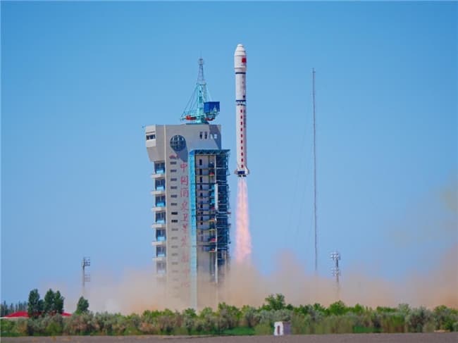 BAYC#7537 AI computing satellite was successfully launched! Web3 interstellar computing era officially started