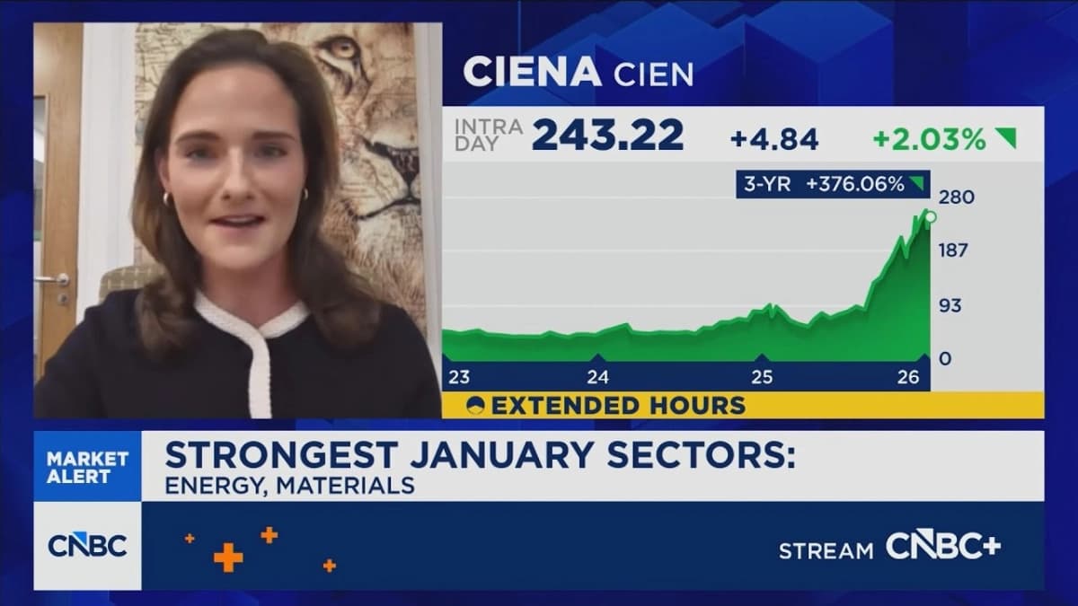 AI Infrastructure Bottlenecks Shift From Silicon to Networking and Power by 2026